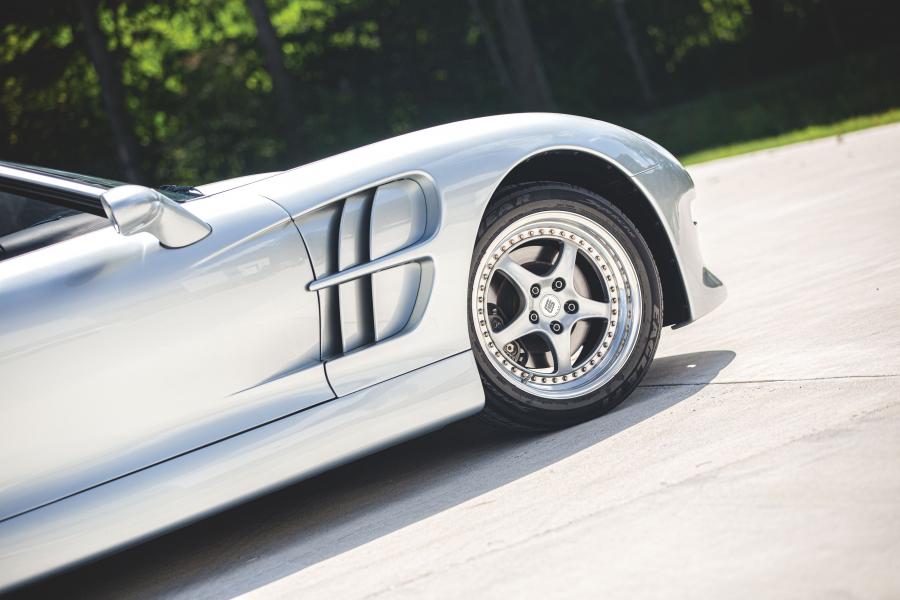 Детали экстерьера Shelby Series 1 Supercharged (CSX 5238) 1999 года  (NA) (фото 13 из 38)